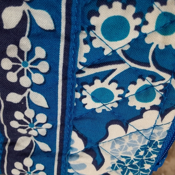 Vera Bradley coin purse - Picture 4 of 7